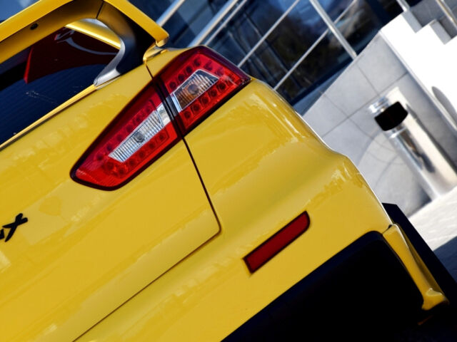 Желтый Мицубиси Лансер Эволюшн, объемом двигателя 2 л и пробегом 180 тыс. км за 24999 $, фото 28 на Automoto.ua