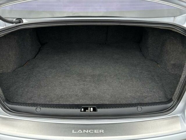 Сірий Міцубісі Лансер Еволюшн, об'ємом двигуна 1.5 л та пробігом 63 тис. км за 8500 $, фото 13 на Automoto.ua