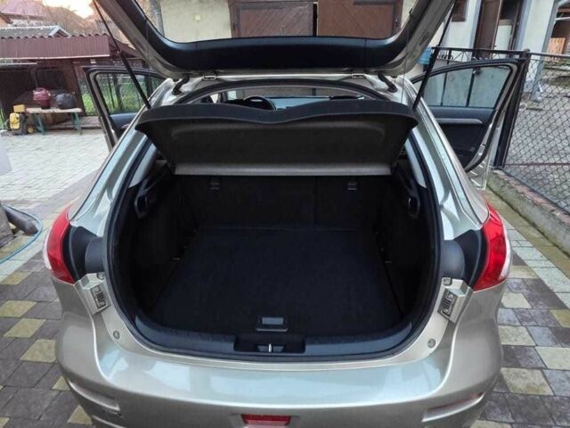 Бежевый Мицубиси Лансер Спортбэк, объемом двигателя 1.8 л и пробегом 204 тыс. км за 7300 $, фото 4 на Automoto.ua