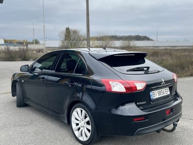 Чорний Міцубісі Лансер Спортбек, об'ємом двигуна 2 л та пробігом 333 тис. км за 6800 $, фото 3 на Automoto.ua
