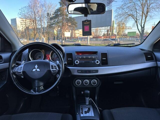 Чорний Міцубісі Лансер Спортбек, об'ємом двигуна 1.8 л та пробігом 264 тис. км за 7200 $, фото 3 на Automoto.ua