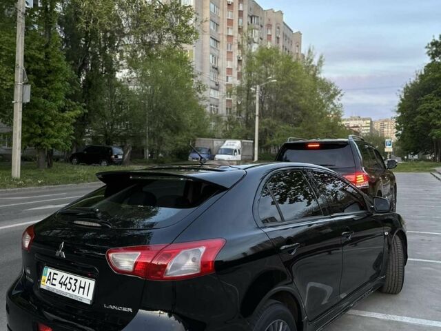 Чорний Міцубісі Лансер Спортбек, об'ємом двигуна 1.8 л та пробігом 264 тис. км за 7200 $, фото 5 на Automoto.ua