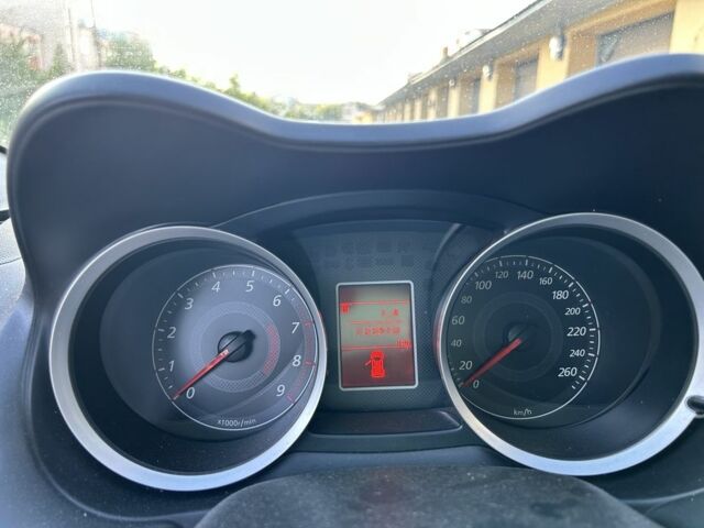 Червоний Міцубісі Лансер Спортбек, об'ємом двигуна 2 л та пробігом 130 тис. км за 7500 $, фото 5 на Automoto.ua