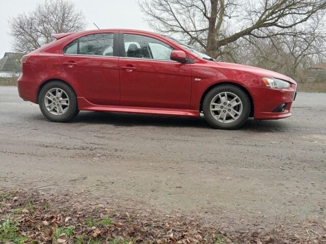 Красный Мицубиси Лансер Спортбэк, объемом двигателя 1.8 л и пробегом 318 тыс. км за 6850 $, фото 3 на Automoto.ua