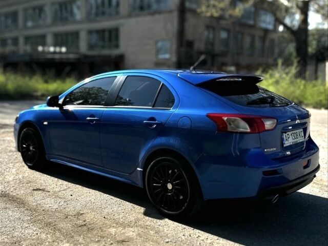 Синій Міцубісі Лансер Спортбек, об'ємом двигуна 2 л та пробігом 185 тис. км за 7499 $, фото 2 на Automoto.ua