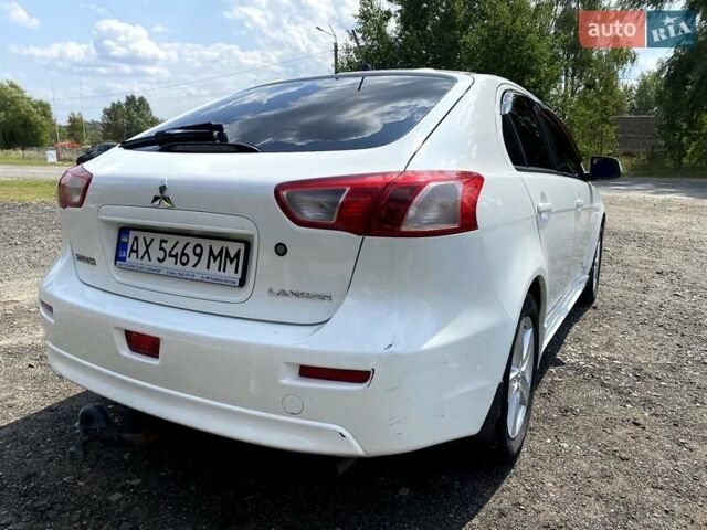 Білий Міцубісі Lancer, об'ємом двигуна 1.8 л та пробігом 238 тис. км за 6000 $, фото 5 на Automoto.ua