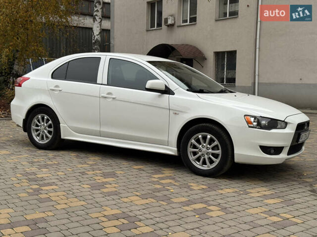 Мицубиси Лансер 2010 в Броварах на Automoto.ua Белый Мицубиси Лансер, объемом двигателя 1.8 л и пробегом 160 тыс. км за 7600 $, фото 6 на Automoto.ua