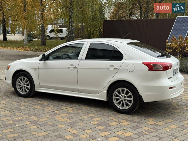 Мицубиси Лансер 2010 в Броварах на Automoto.ua Белый Мицубиси Лансер, объемом двигателя 1.8 л и пробегом 160 тыс. км за 7600 $, фото 2 на Automoto.ua