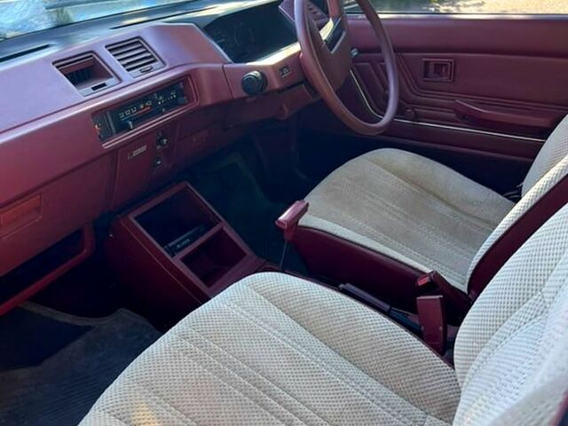 Белый Мицубиси Лансер, объемом двигателя 1.5 л и пробегом 0 тыс. км за 350 $, фото 3 на Automoto.ua