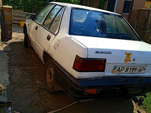 Міцубісі Lancer 1987 у Запоріжжя на Automoto.ua Білий Міцубісі Lancer, об'ємом двигуна 1.8 л та пробігом 270 тис. км за 520 $, фото 1 на Automoto.ua