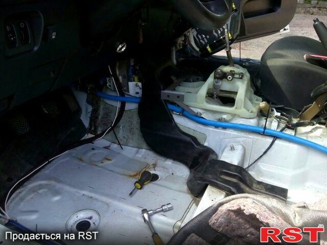 Білий Міцубісі Lancer, об'ємом двигуна 1.6 л та пробігом 250 тис. км за 4700 $, фото 9 на Automoto.ua