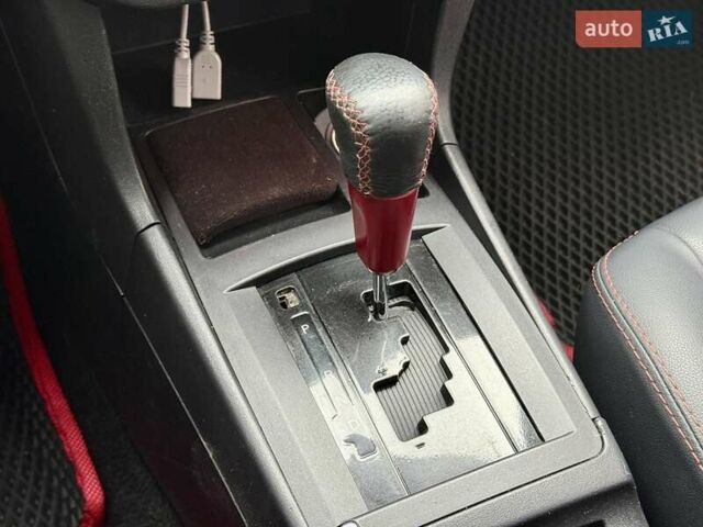 Білий Міцубісі Lancer, об'ємом двигуна 2 л та пробігом 170 тис. км за 6900 $, фото 20 на Automoto.ua