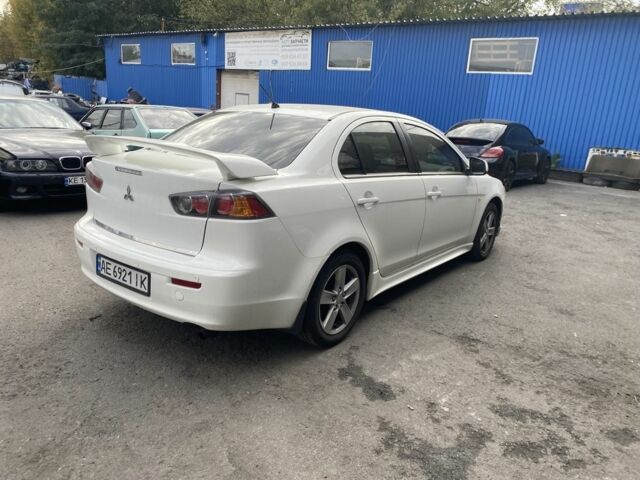 Білий Міцубісі Lancer, об'ємом двигуна 2 л та пробігом 3 тис. км за 6500 $, фото 5 на Automoto.ua