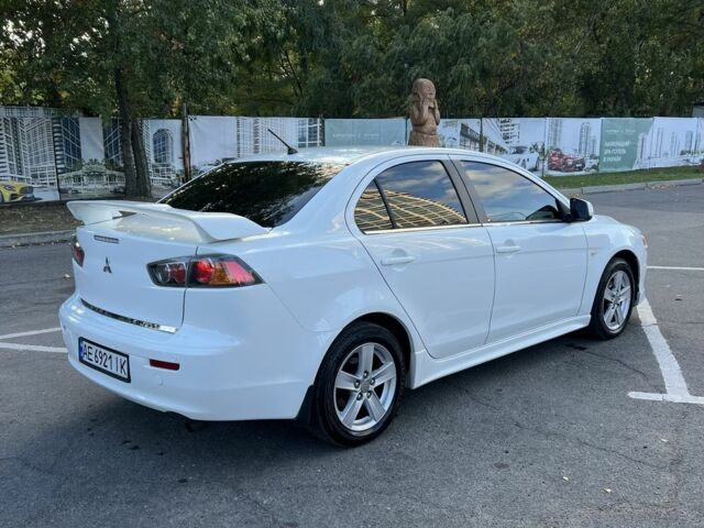 Мицубиси Лансер 2008 в Днепре (Днепропетровске) на Automoto.ua Белый Мицубиси Лансер, объемом двигателя 2 л и пробегом 200 тыс. км за 7500 $, фото 2 на Automoto.ua