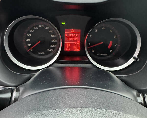 Білий Міцубісі Lancer, об'ємом двигуна 2 л та пробігом 269 тис. км за 6000 $, фото 13 на Automoto.ua