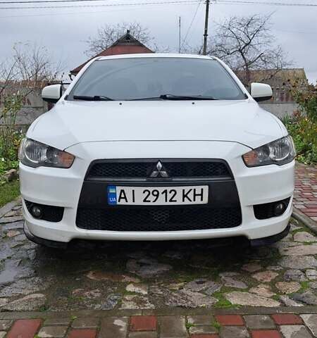 Белый Мицубиси Лансер, объемом двигателя 1.5 л и пробегом 160 тыс. км за 7600 $, фото 3 на Automoto.ua
