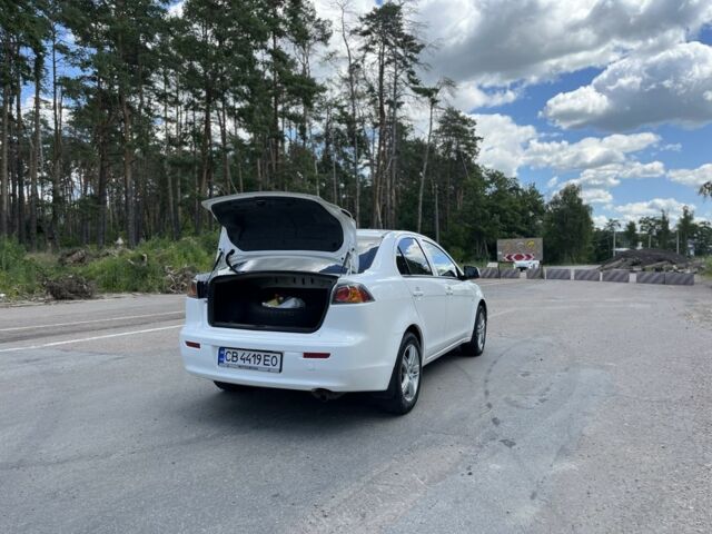 Білий Міцубісі Lancer, об'ємом двигуна 1.6 л та пробігом 225 тис. км за 6700 $, фото 13 на Automoto.ua