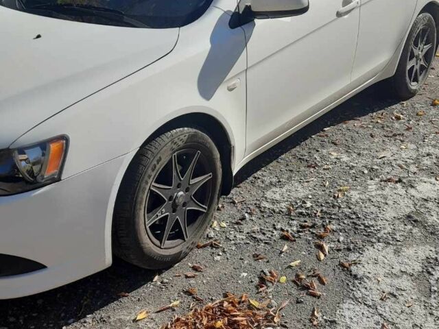 Білий Міцубісі Lancer, об'ємом двигуна 1.6 л та пробігом 113 тис. км за 7500 $, фото 3 на Automoto.ua