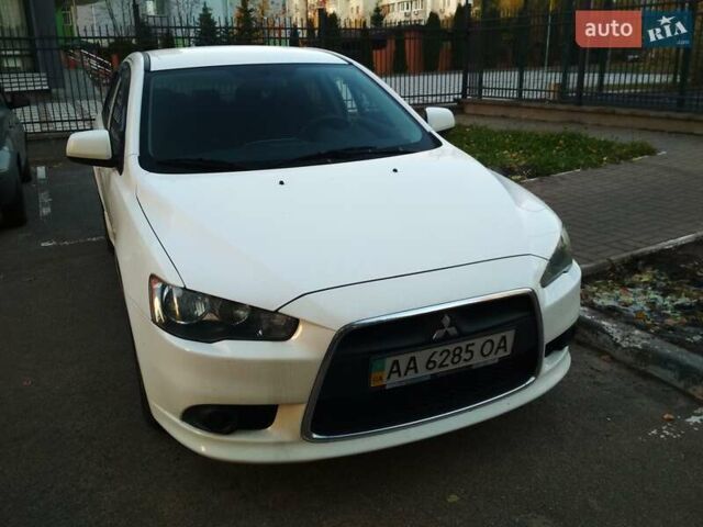 Белый Мицубиси Лансер, объемом двигателя 1.59 л и пробегом 110 тыс. км за 7300 $, фото 8 на Automoto.ua