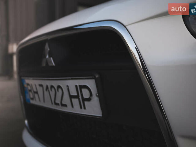 Білий Міцубісі Lancer, об'ємом двигуна 1.6 л та пробігом 248 тис. км за 8500 $, фото 12 на Automoto.ua