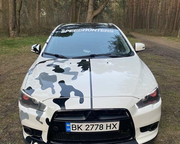 Білий Міцубісі Lancer, об'ємом двигуна 2.4 л та пробігом 180 тис. км за 9100 $, фото 8 на Automoto.ua