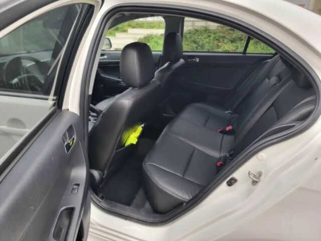 Белый Мицубиси Лансер, объемом двигателя 1.8 л и пробегом 82 тыс. км за 8800 $, фото 9 на Automoto.ua