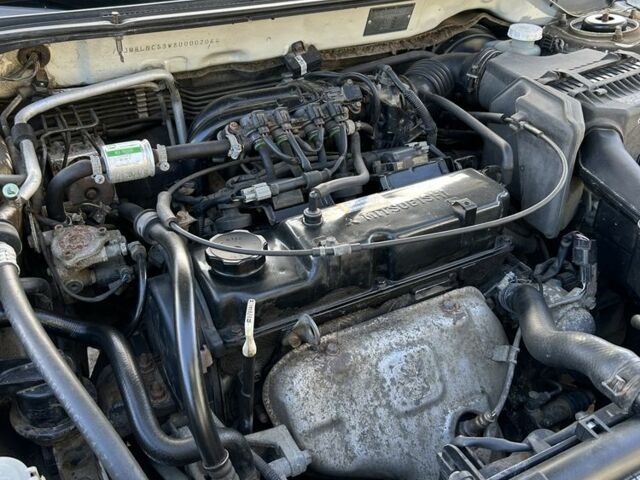 Мицубиси Лансер 2008 в Ивано-Франковске на Automoto.ua Белый Мицубиси Лансер, объемом двигателя 1.6 л и пробегом 147 тыс. км за 3800 $, фото 12 на Automoto.ua