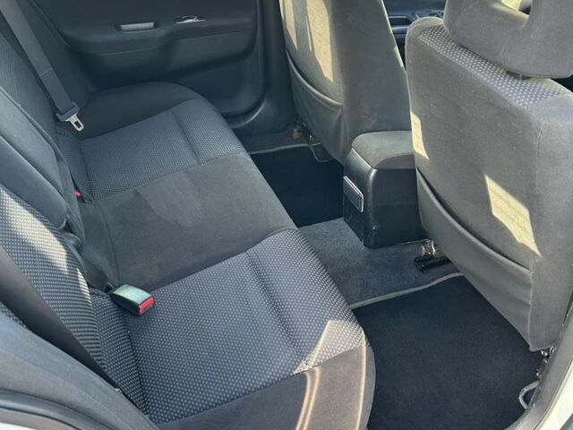 Мицубиси Лансер 2008 в Ивано-Франковске на Automoto.ua Белый Мицубиси Лансер, объемом двигателя 1.6 л и пробегом 147 тыс. км за 3800 $, фото 6 на Automoto.ua