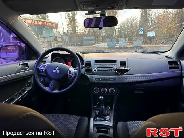 Бежевий Міцубісі Lancer, об'ємом двигуна 1.8 л та пробігом 154 тис. км за 6300 $, фото 8 на Automoto.ua