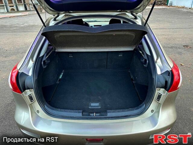 Бежевий Міцубісі Lancer, об'ємом двигуна 1.8 л та пробігом 154 тис. км за 6300 $, фото 4 на Automoto.ua