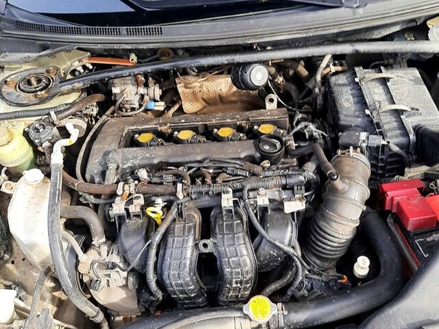 Бежевий Міцубісі Lancer, об'ємом двигуна 2 л та пробігом 270 тис. км за 5400 $, фото 9 на Automoto.ua