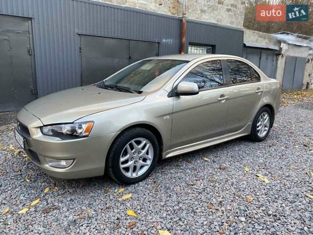 Бежевый Мицубиси Лансер, объемом двигателя 1.5 л и пробегом 242 тыс. км за 5999 $, фото 12 на Automoto.ua