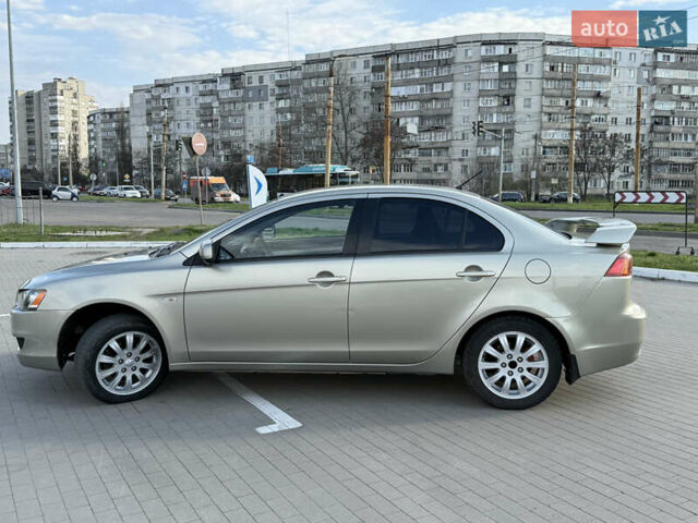 Бежевий Міцубісі Lancer, об'ємом двигуна 1.5 л та пробігом 269 тис. км за 6300 $, фото 1 на Automoto.ua