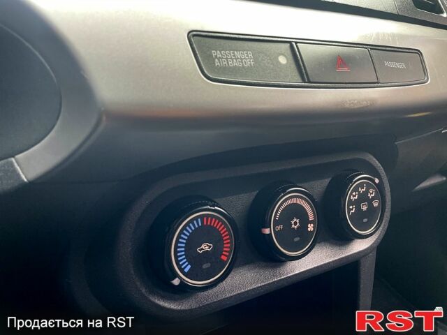 Міцубісі Lancer 2007 у Дніпро (Дніпропетровську) на Automoto.ua Бежевий Міцубісі Lancer, об'ємом двигуна 1.5 л та пробігом 210 тис. км за 5750 $, фото 5 на Automoto.ua