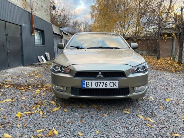 Бежевый Мицубиси Лансер, объемом двигателя 1.5 л и пробегом 242 тыс. км за 5999 $, фото 1 на Automoto.ua