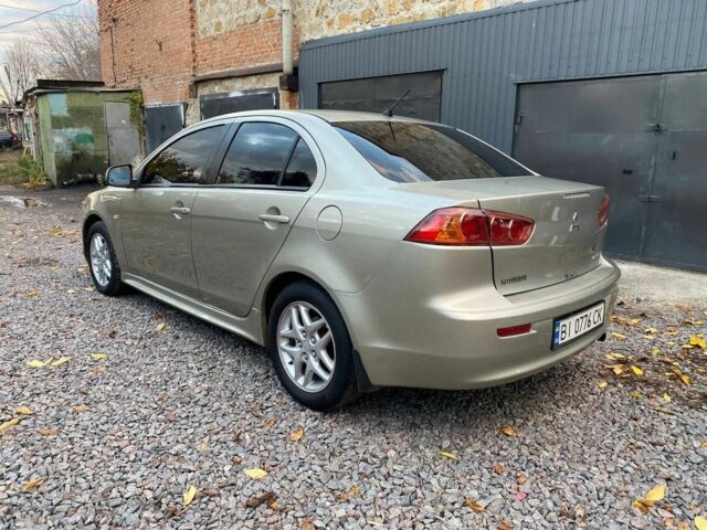 Бежевый Мицубиси Лансер, объемом двигателя 1.5 л и пробегом 242 тыс. км за 5999 $, фото 4 на Automoto.ua