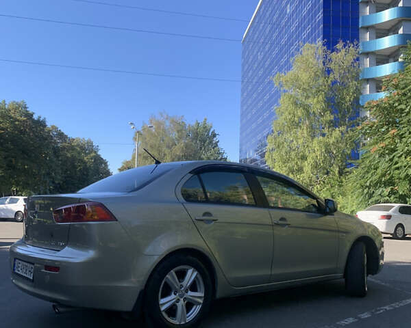 Бежевий Міцубісі Lancer, об'ємом двигуна 1.5 л та пробігом 225 тис. км за 5700 $, фото 5 на Automoto.ua