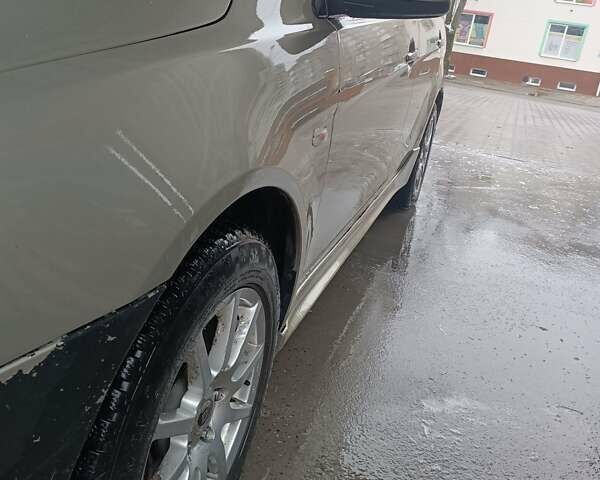 Бежевий Міцубісі Lancer, об'ємом двигуна 2 л та пробігом 200 тис. км за 6500 $, фото 9 на Automoto.ua