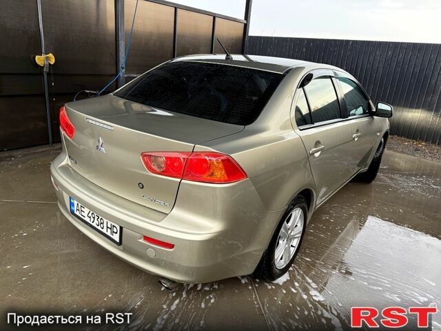 Міцубісі Lancer 2007 у Дніпро (Дніпропетровську) на Automoto.ua Бежевий Міцубісі Lancer, об'ємом двигуна 1.5 л та пробігом 210 тис. км за 5750 $, фото 2 на Automoto.ua