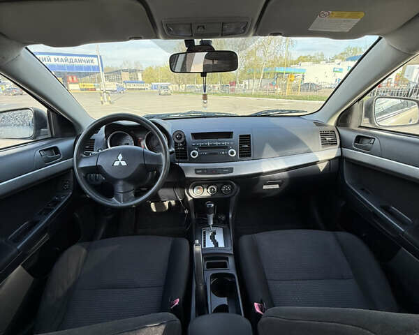 Бежевий Міцубісі Lancer, об'ємом двигуна 1.5 л та пробігом 269 тис. км за 6300 $, фото 8 на Automoto.ua