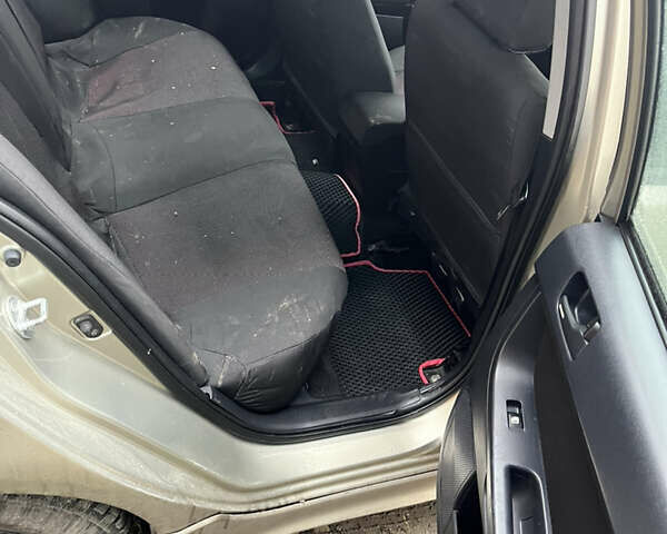 Бежевый Мицубиси Лансер, объемом двигателя 2 л и пробегом 278 тыс. км за 3100 $, фото 33 на Automoto.ua