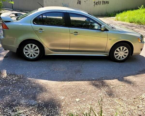 Мицубиси Лансер 2007 в Запорожье на Automoto.ua Бежевый Мицубиси Лансер, объемом двигателя 2 л и пробегом 114 тыс. км за 7450 $, фото 11 на Automoto.ua