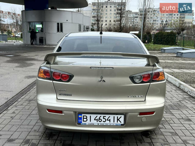Бежевий Міцубісі Lancer, об'ємом двигуна 2 л та пробігом 262 тис. км за 6000 $, фото 9 на Automoto.ua