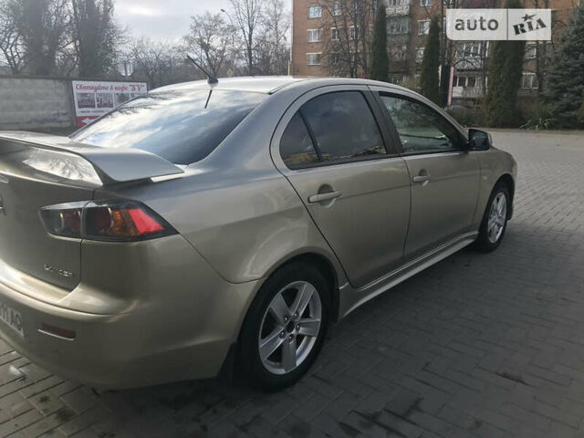 Бежевий Міцубісі Lancer, об'ємом двигуна 2 л та пробігом 40 тис. км за 6700 $, фото 7 на Automoto.ua