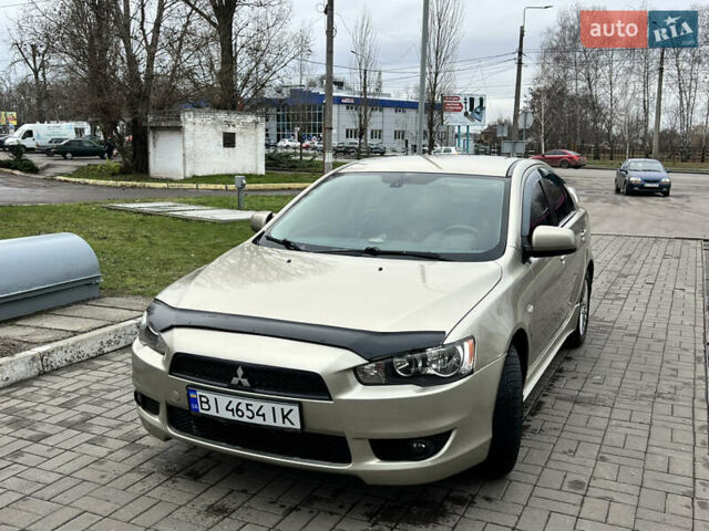 Бежевий Міцубісі Lancer, об'ємом двигуна 2 л та пробігом 262 тис. км за 6000 $, фото 6 на Automoto.ua