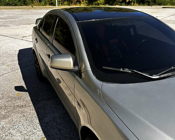Бежевий Міцубісі Lancer, об'ємом двигуна 1.5 л та пробігом 250 тис. км за 5100 $, фото 9 на Automoto.ua