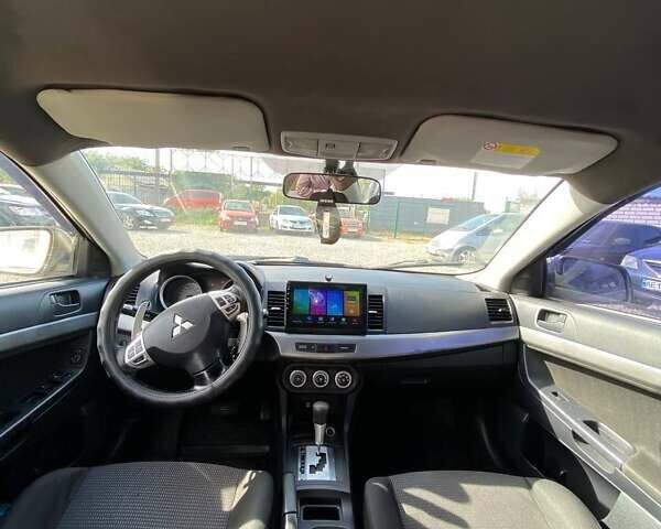 Бежевий Міцубісі Lancer, об'ємом двигуна 2 л та пробігом 250 тис. км за 5500 $, фото 2 на Automoto.ua