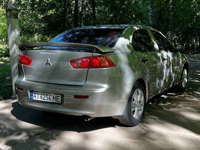 Бежевий Міцубісі Lancer, об'ємом двигуна 0.15 л та пробігом 210 тис. км за 5200 $, фото 3 на Automoto.ua