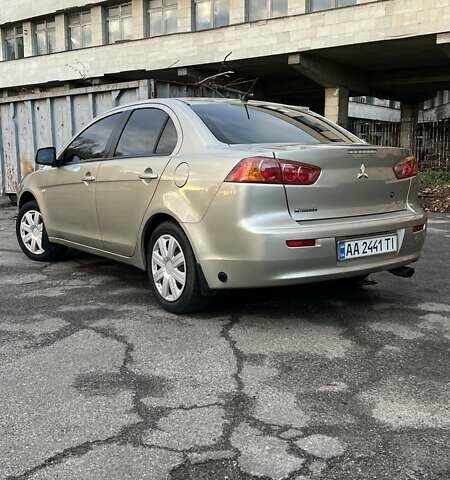 Мицубиси Лансер 2008 в Киеве на Automoto.ua Бежевый Мицубиси Лансер, объемом двигателя 1.5 л и пробегом 224 тыс. км за 5400 $, фото 5 на Automoto.ua