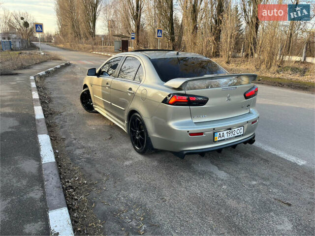 Бежевый Мицубиси Лансер, объемом двигателя 1.5 л и пробегом 200 тыс. км за 8500 $, фото 3 на Automoto.ua